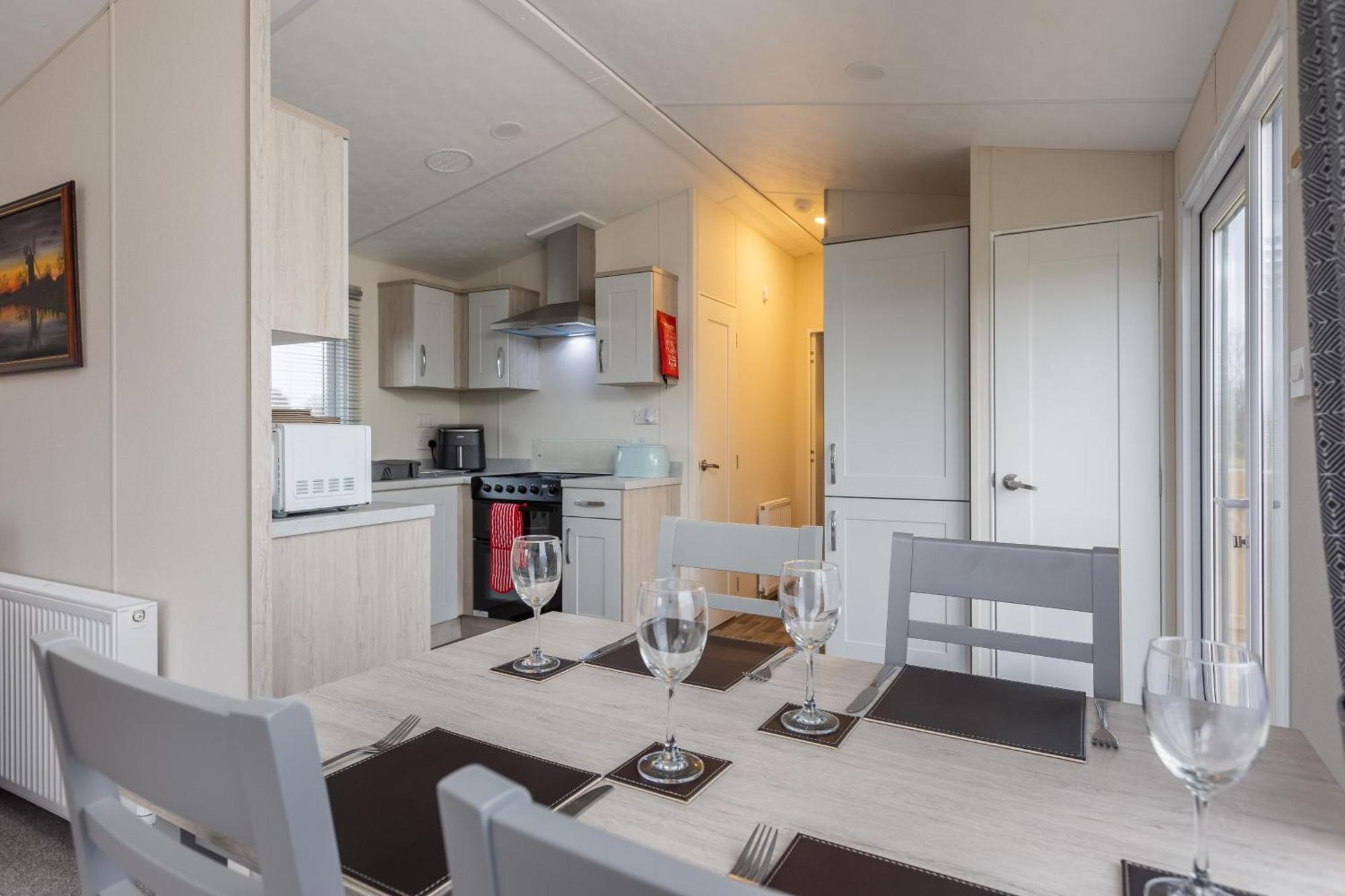 Deer View Lodge Close To Pickering Εξωτερικό φωτογραφία